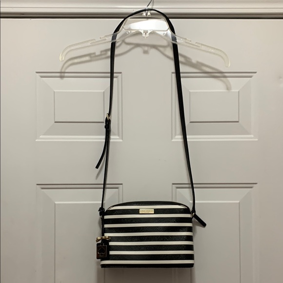 Kate Spade Black and White Striped Crossbody Bag with Gold Charm - Picture 2 of 10
